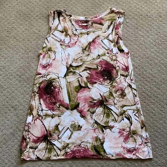 Simply Vera Vera Wang tank. Size Small. Excellent condition - Picture 3 of 6